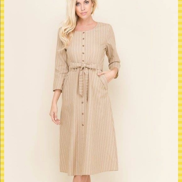 Polagram Dresses & Skirts - Cute Tan and Cream Striped Dress